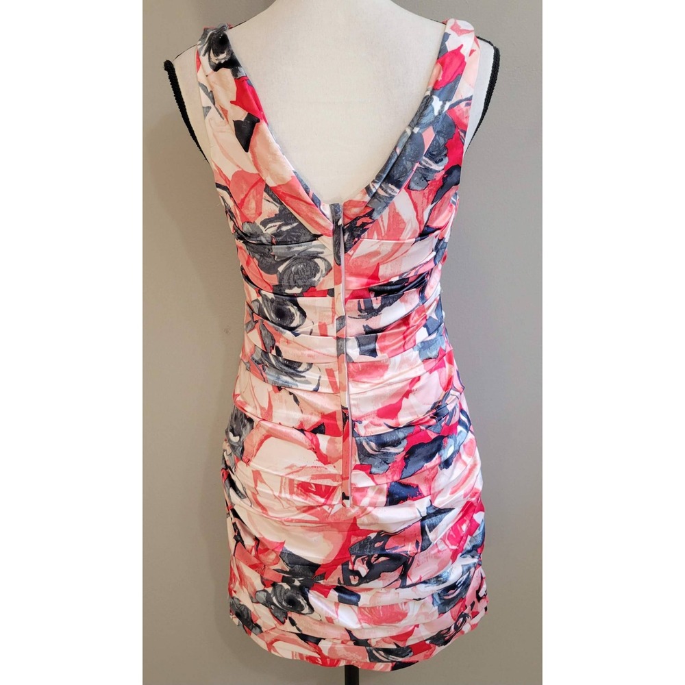 Express Pink White Navy Floral Ruched Mini Dress - Picture 2 of 7